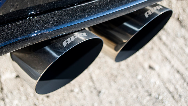 Illustration for article titled I Drove A 470 HP Volkswagen Golf R With $18,000 In Mods And Oh My God